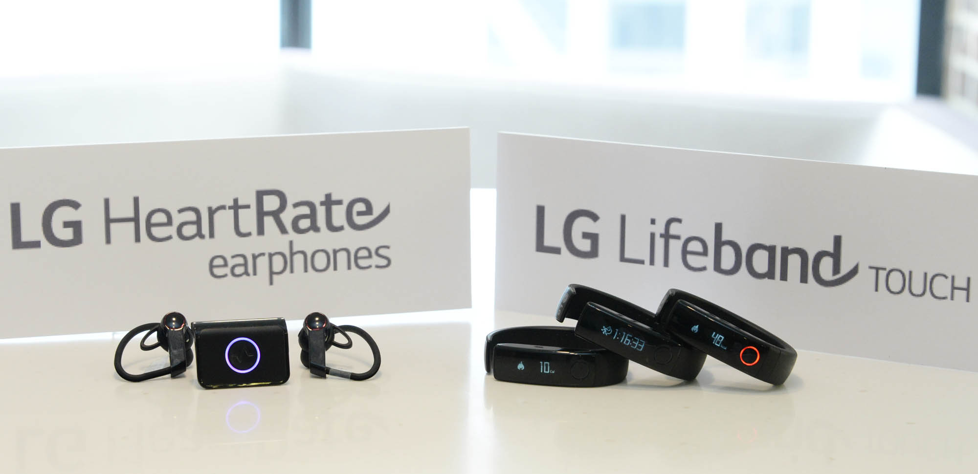 Η LG λανσάρει τα πρώτα γκάτζετ υγείας και ευεξίας για iPhone και Android